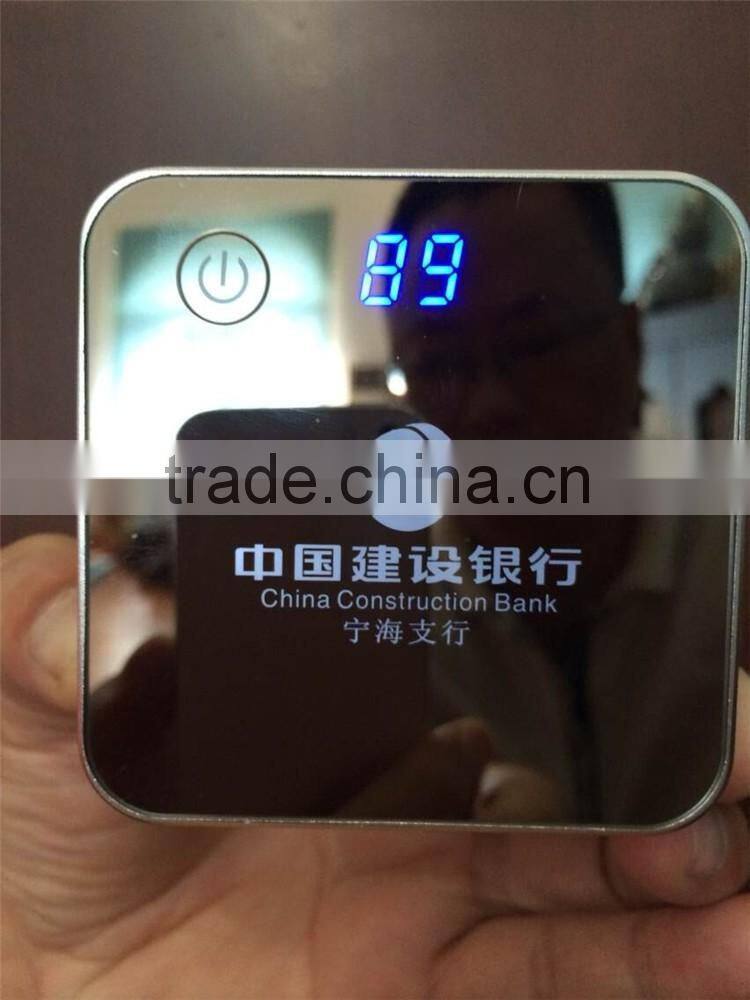 dual usb output digital and picture display phone charger 7800mah power bank