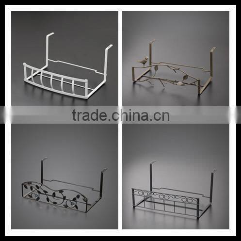 Factory Over the Rail Flower Pot basket Holder hot sell in alibaba