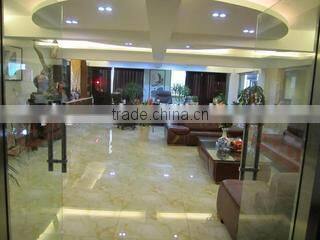 42oz round hip flask with print logo and spray pain coating then in leather bag.