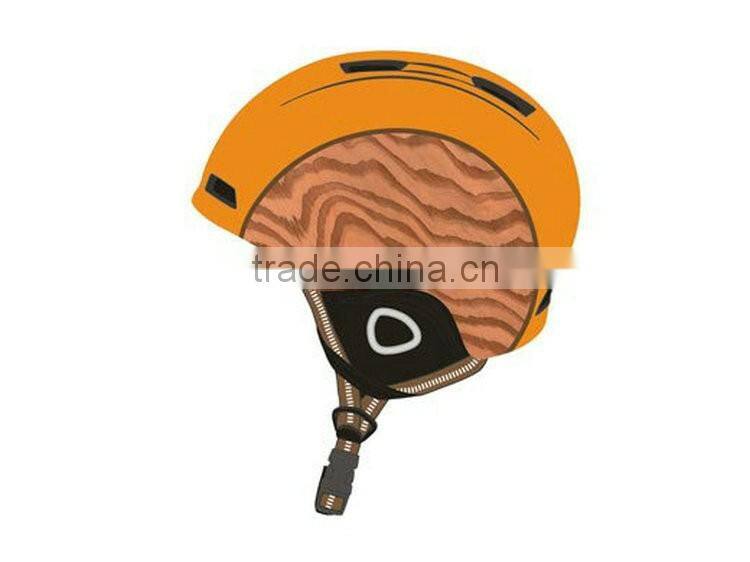 High Credit Winter Safety Helmet With Chin Strap