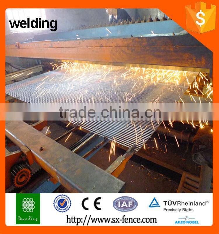 china supplier security 358 wire mesh anti climbing fence