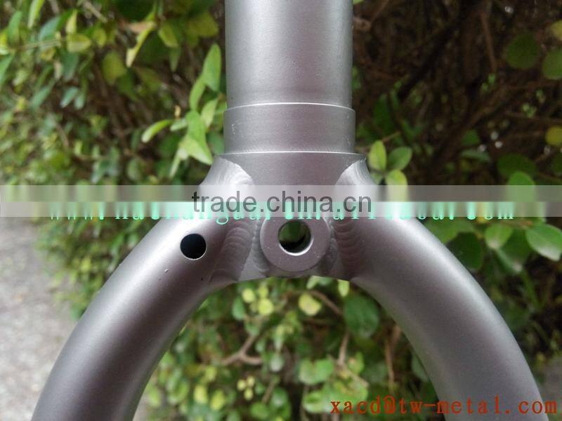 titanium road bike fork with sand blast finished road bicycle fork hot sale road bike fork