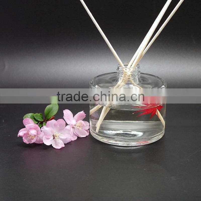 High quality perfume bottle round diffuser glass bottle wholesale