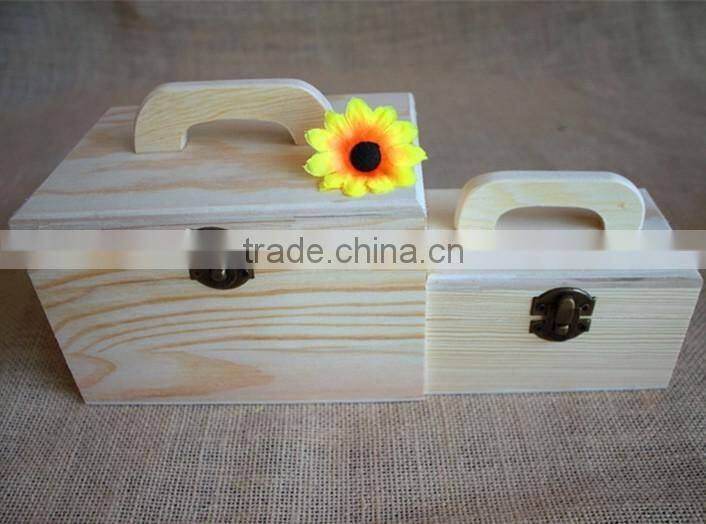 Suitcase round suitcase led suitcase decent suitcase with pine