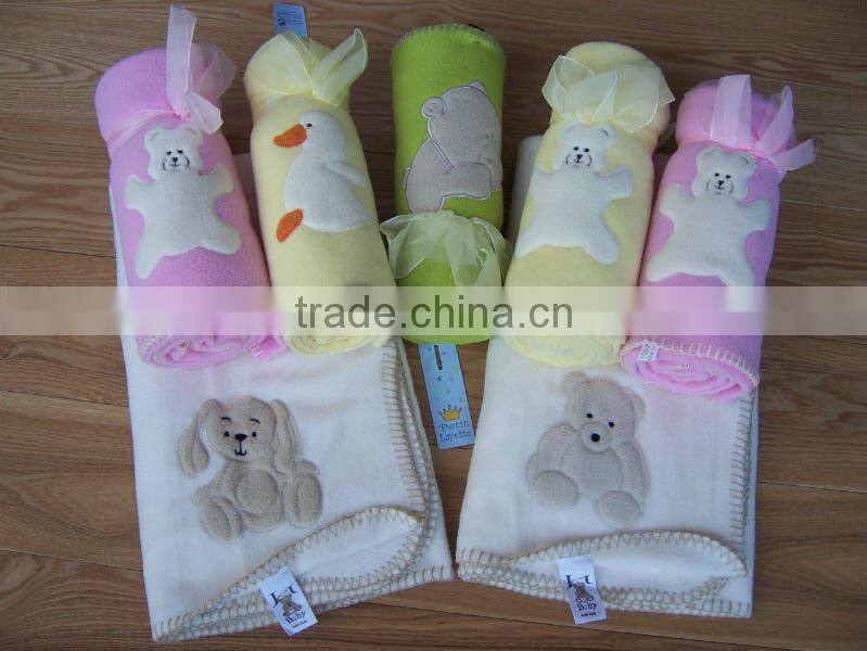 Sell well cheap price promotional black windproof polar fleece sport scarf factory