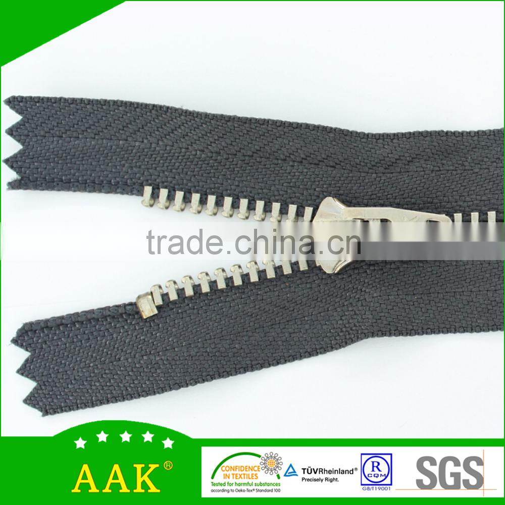 4yg zipper of Cupronickel y teeth close end with 4YG slider