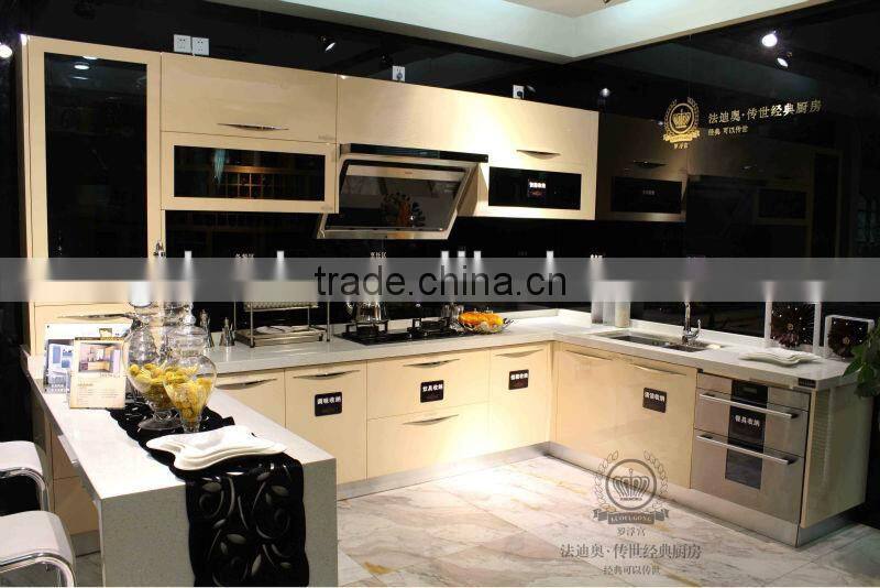 Hot sale UV painting veneer Acrylic banging MDF modular kitchen price is reasonable with top quality