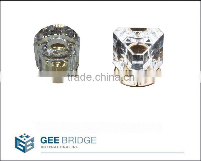 0841010 Solid Brass Triangle Crystal Cabinet Drawer Door Knob