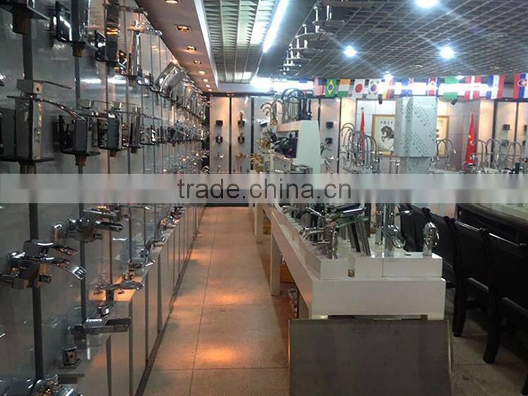 China Manufacturer Basin Faucets Type And Single Hole Faucet Mount