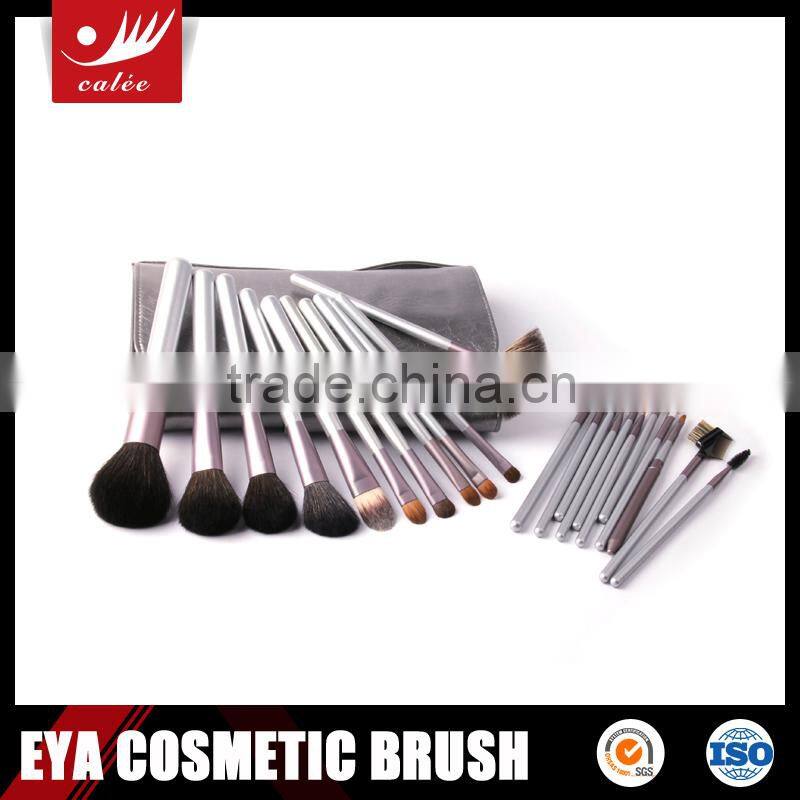 Professional Makeup Brushes & Make-Up Brush Sets