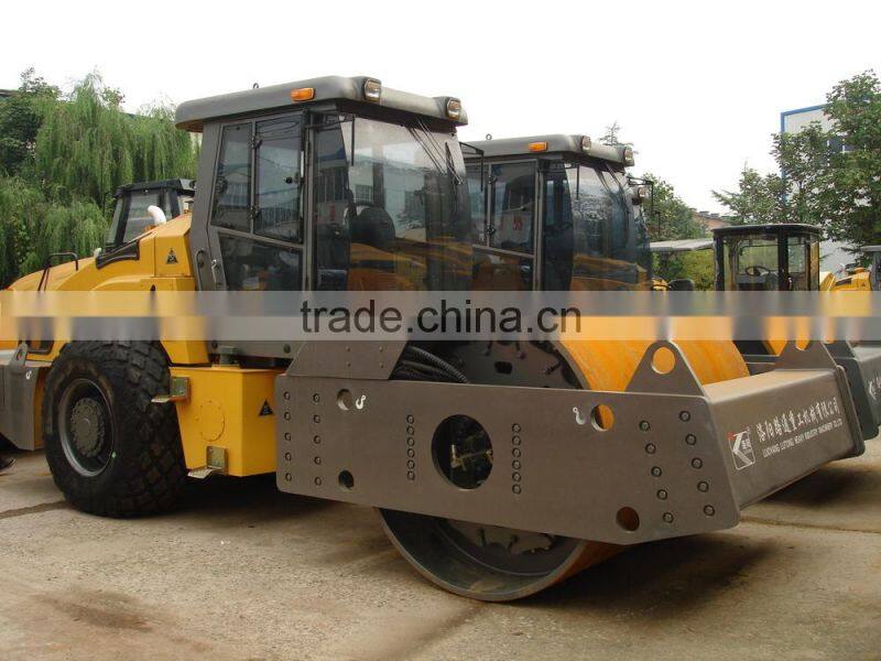 Lutong LT620S 20 Ton Road Roller Mechanical Drive Single Drum Vibratory Roller price