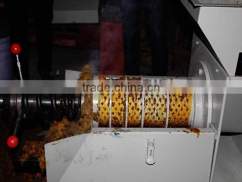 factory supply crude palm fruit oil extracting machine