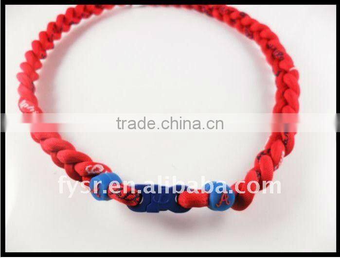 fashional titanium sports balance necklace