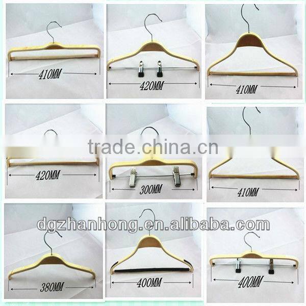 (Silicone Anti-slip strip) Multi Retractable wooden clothes hangers
