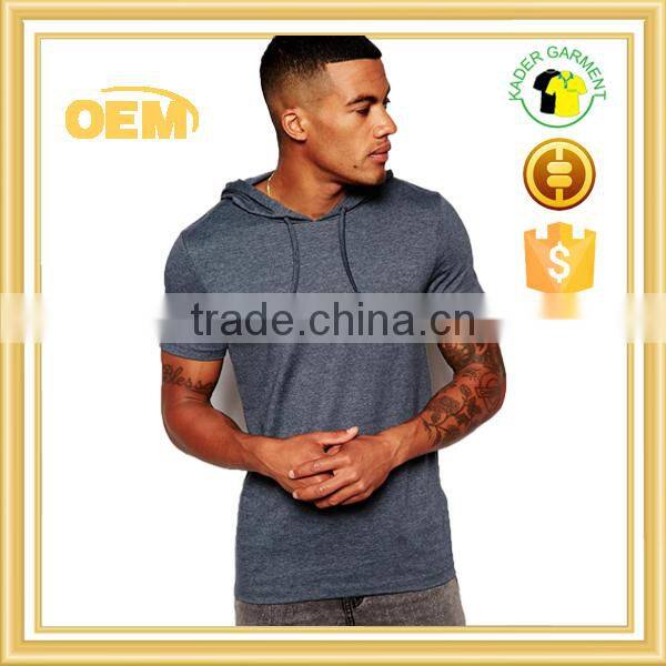 Short sleeve men's t shirt with hood, body fit t shirts from garment factory