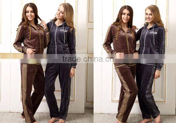 Warm winter velvet design couple pyjamas with zipper-up hoody classic family women pyjamas