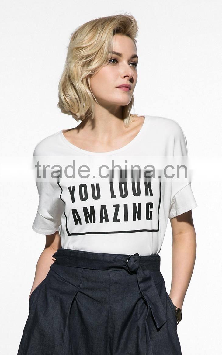 Women's red o neck short sleeve silk screen printing shirt