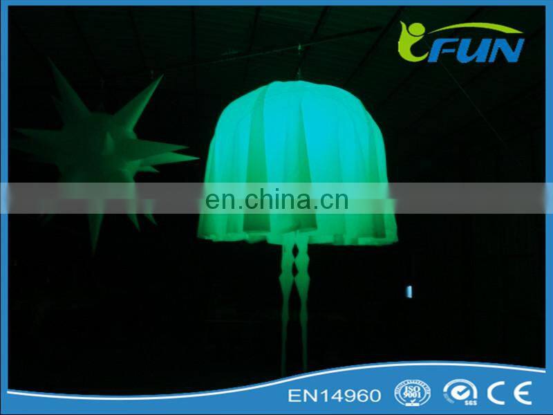 commercial christmas decorations inflatable 2015/ inflatable LED decoration/Inflatable yard decorations