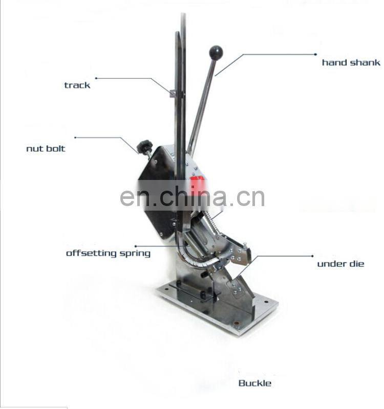 Fruit bag clipping machine