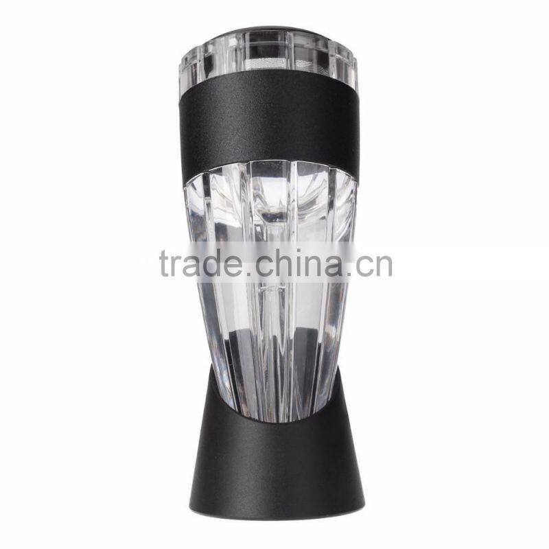 2016 New Design Red Wine Automatic Aerator Decanter