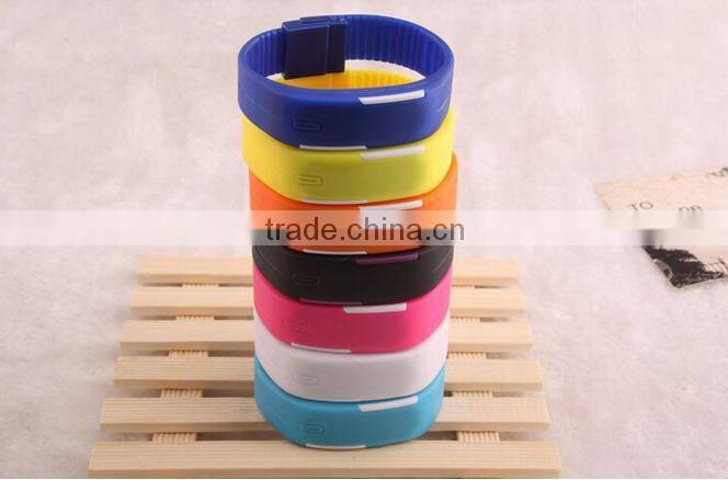 Made in China LED energy Silicone and digital colorful led bracelet watch