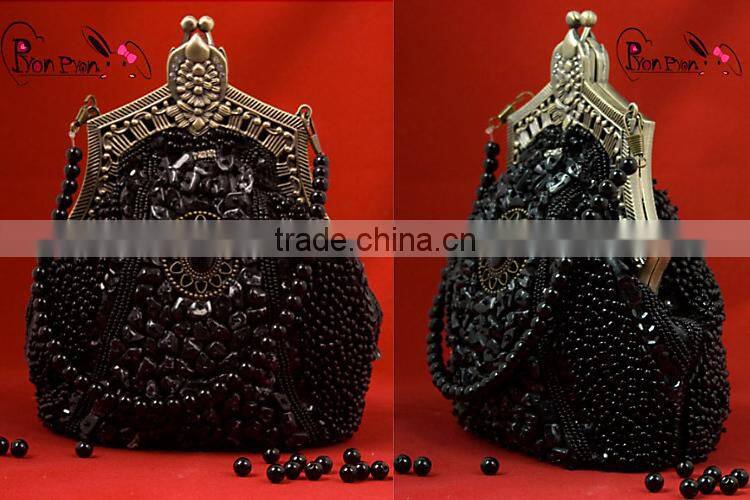 LS-011Wholesale Fashion Pearl Beaded Elegant Cosmetic Bag