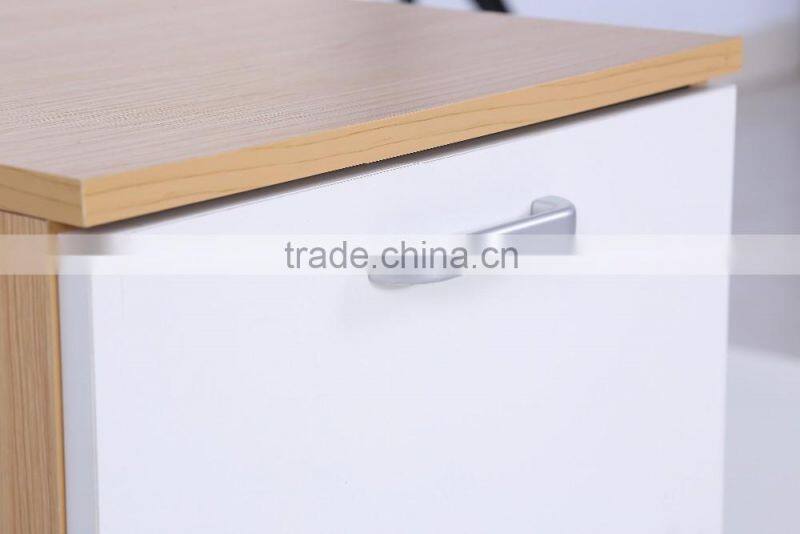 69 New creative idea hot sale in European modern small bedside table