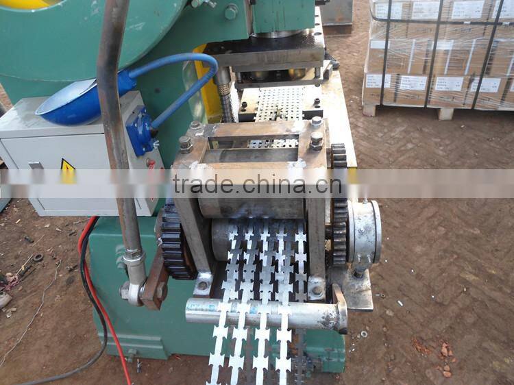 Galvanized Razor Wire/Concertina wire/Razor barbed wire