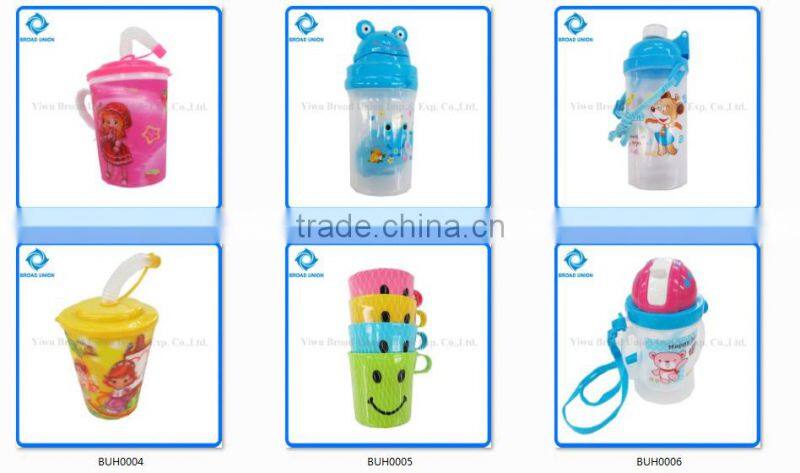 4PC Plastic Water Drinking Cup Juice Cup Set With Straw