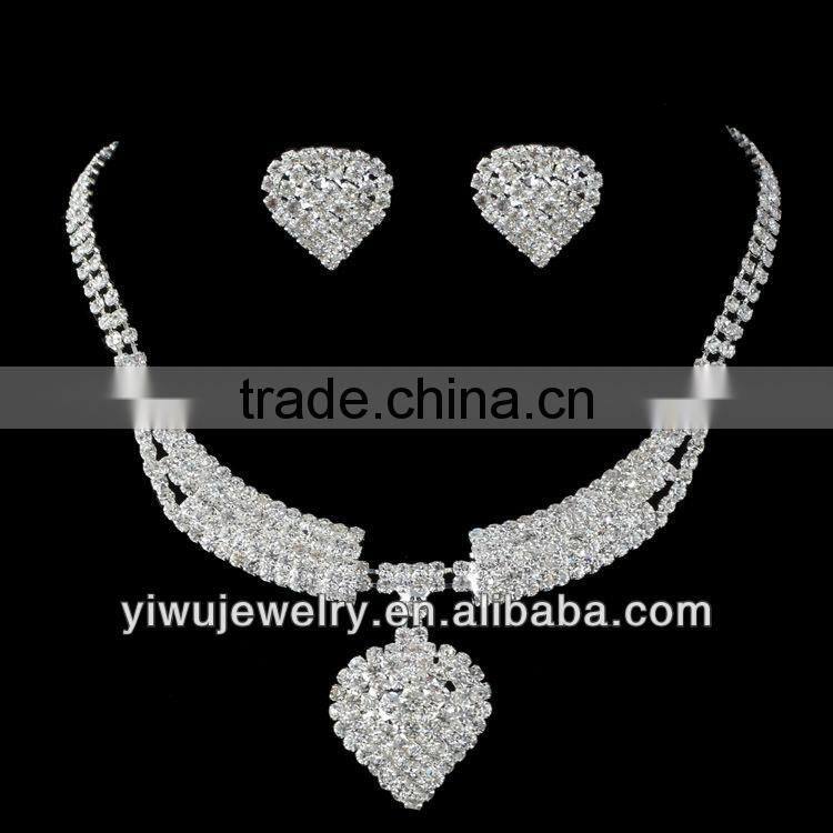 Rhinestone And Crystal Wedding Decoration Heart Fashion Bridal Jewelry Set