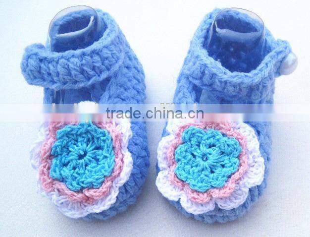Nice design fashion baby koala shoes