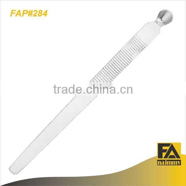 Cuticle Pusher/Nail Cleaner