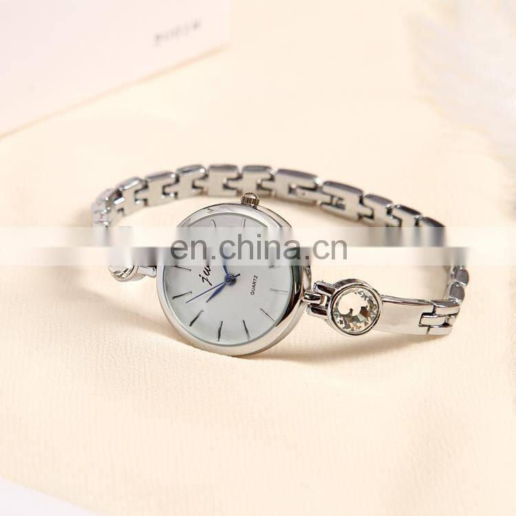 JW 6112 Ladies Hand Chain Watch Minimalistic Analog Quartz Stainless Steel Charm Ladies Business Watch