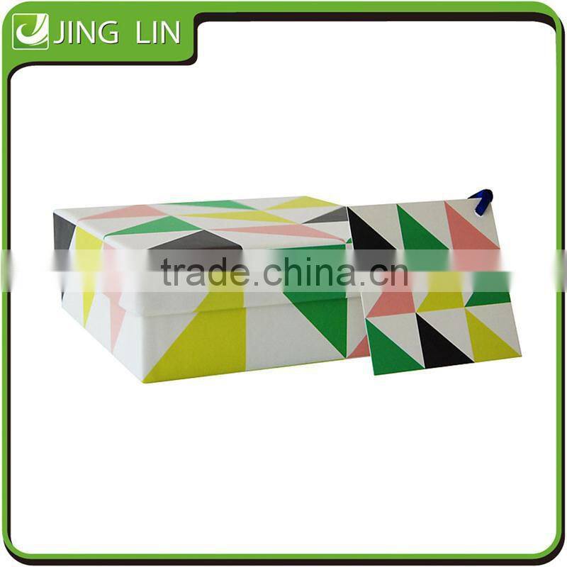 Corrugated paper box packaging for cosmetic