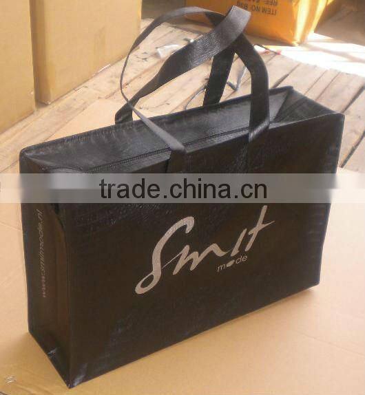 42cm x 36cm x 13cm two color lamination 220g PP woven bag