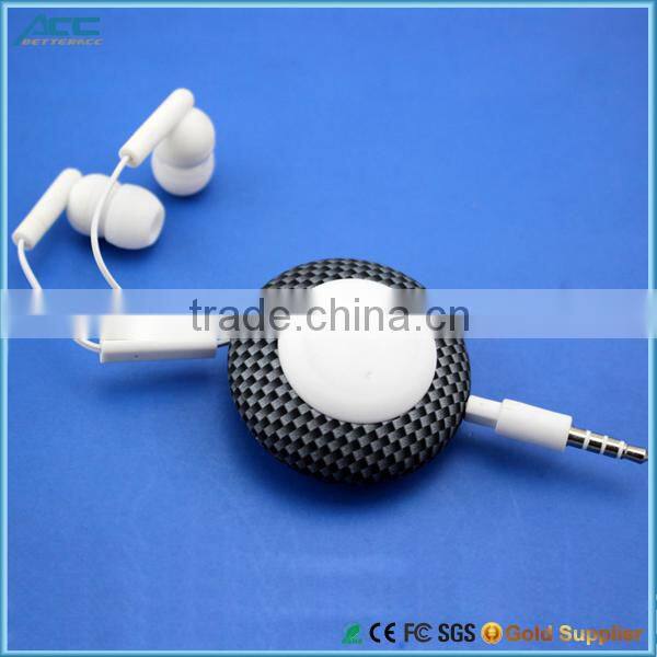 Retractable Custom color Earphone and Super Sound Retractable earphones