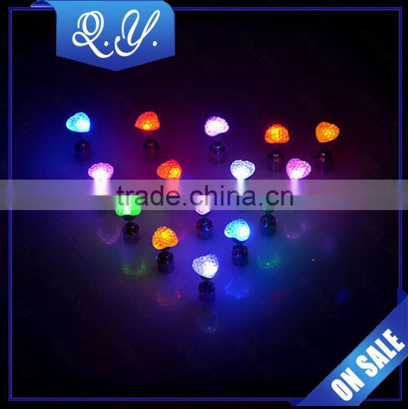 Love Design LED Light Earrings Cheap Hanging Earring Design Factory Supply