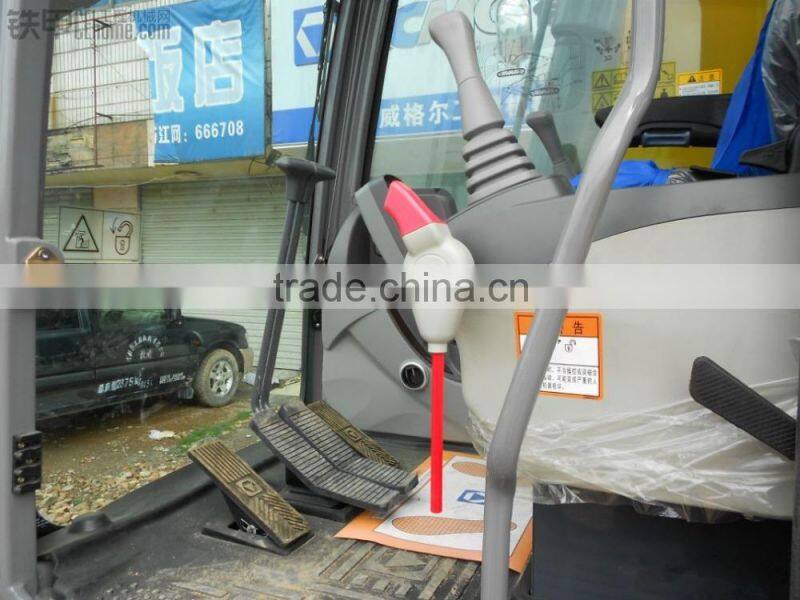 Chinese New XCMG Excavator Price (Model: XE135B ,14 Ton)