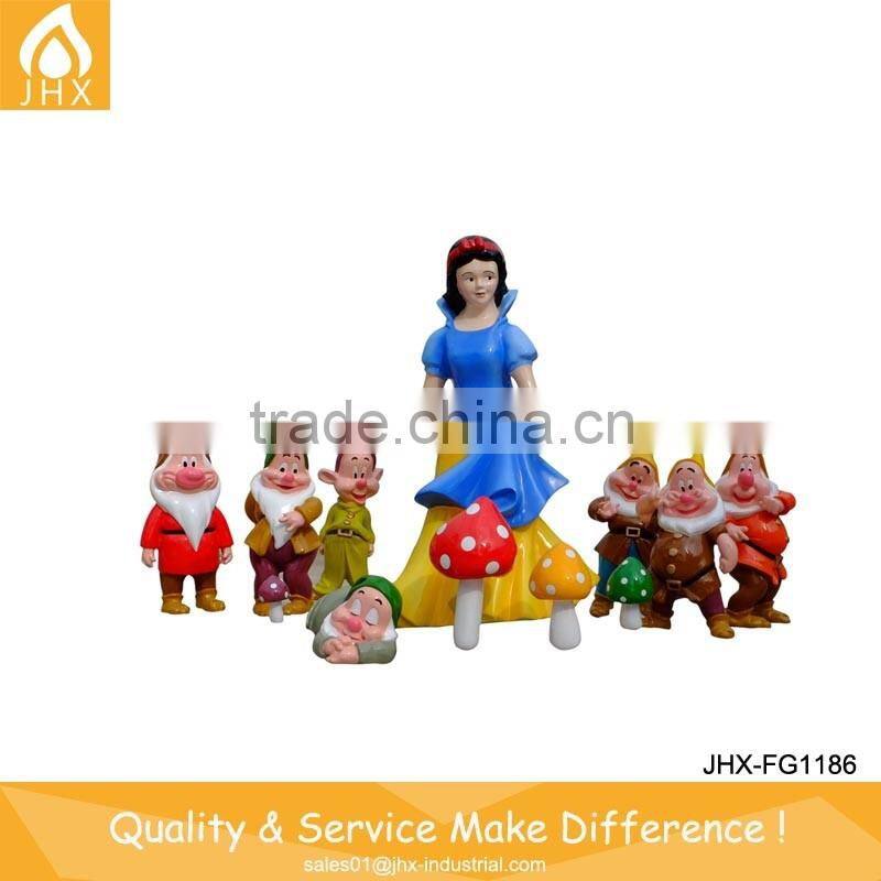 Outdoor Beautiful Snow White Garden Statue