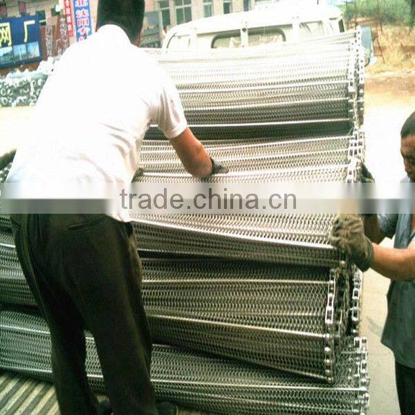 small conveyor belt system