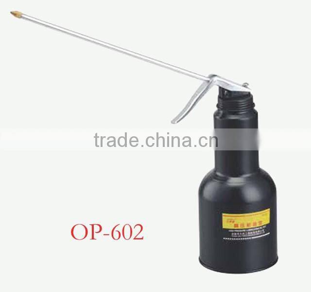 OP-104 oil gun used for refilling