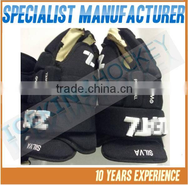Anti bacterial inside lining custom hockey gloves/professional OEM ice hockey gloves