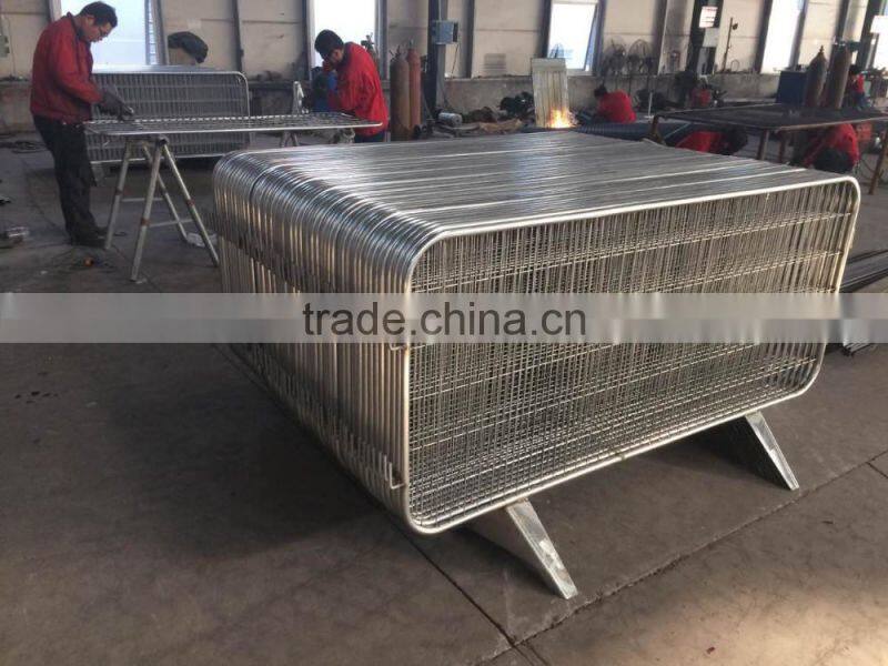 Powder Coated Metal Road Safety Barrier /Stainless Steel Barricade