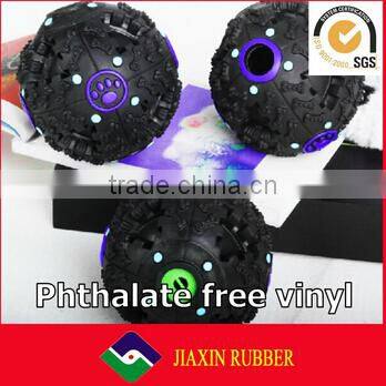 2016 high bouncing eco-friendly pet toy