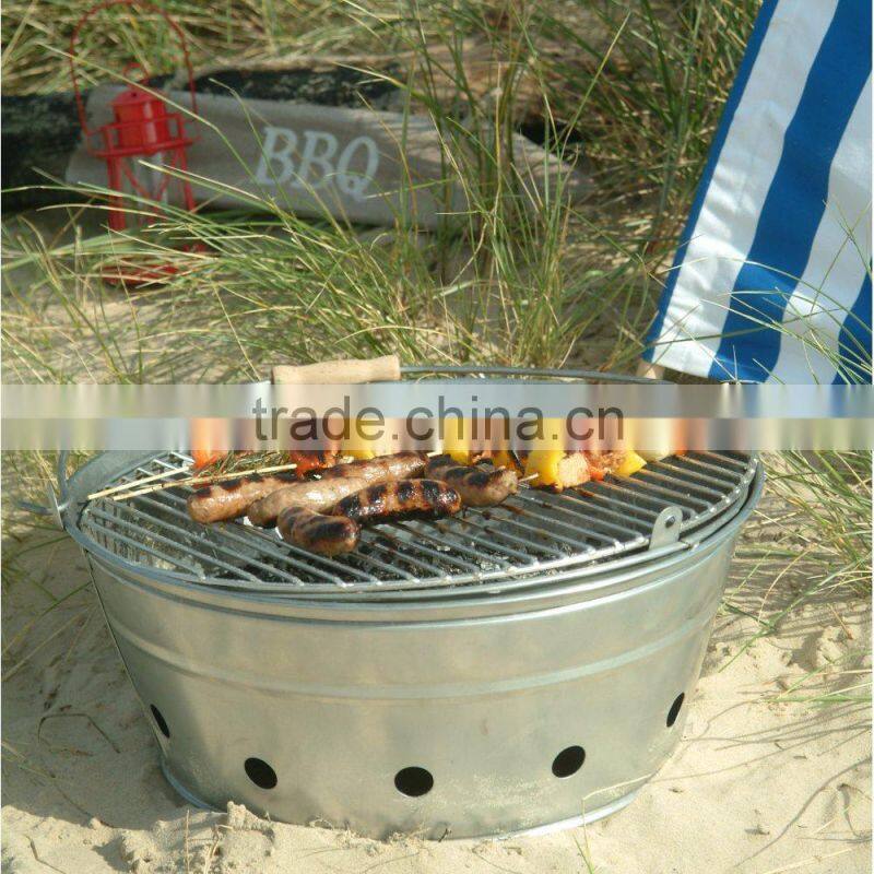 Portable bbq set