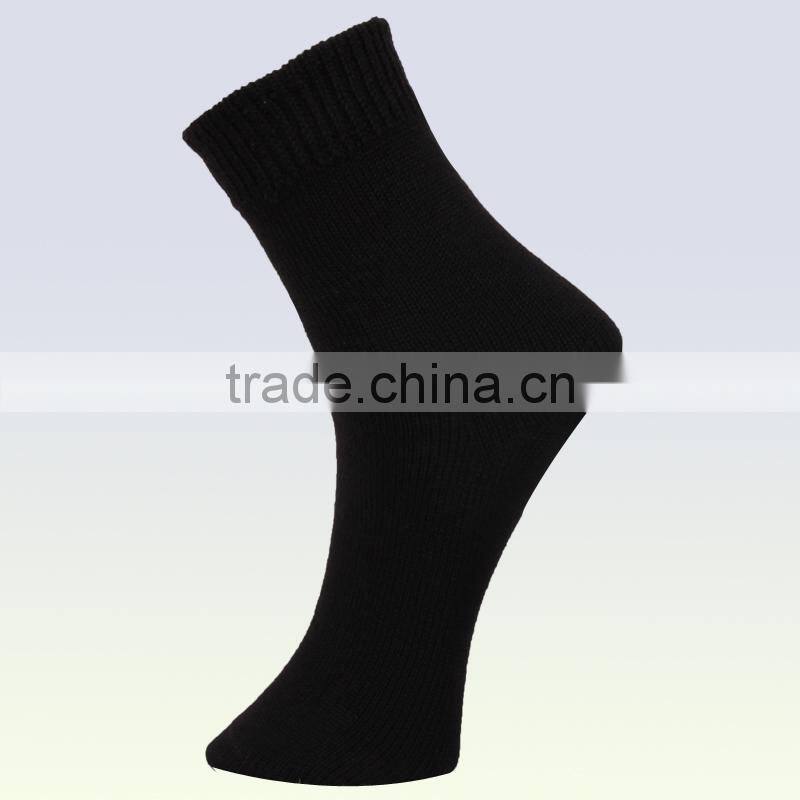 2015 bulk wholesale men cotton black socks