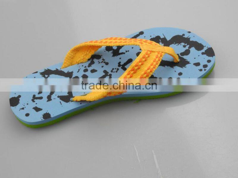 Cheap lady fashion slipper from China