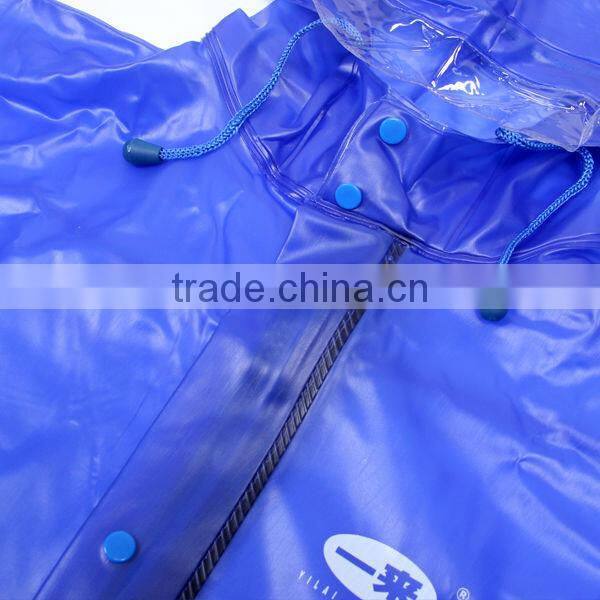 New style 100 pu rainwear for rain day