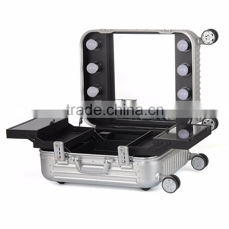 Hottest new Aluminum trolley makeup case Lighting Makeup Case with rolling wheels