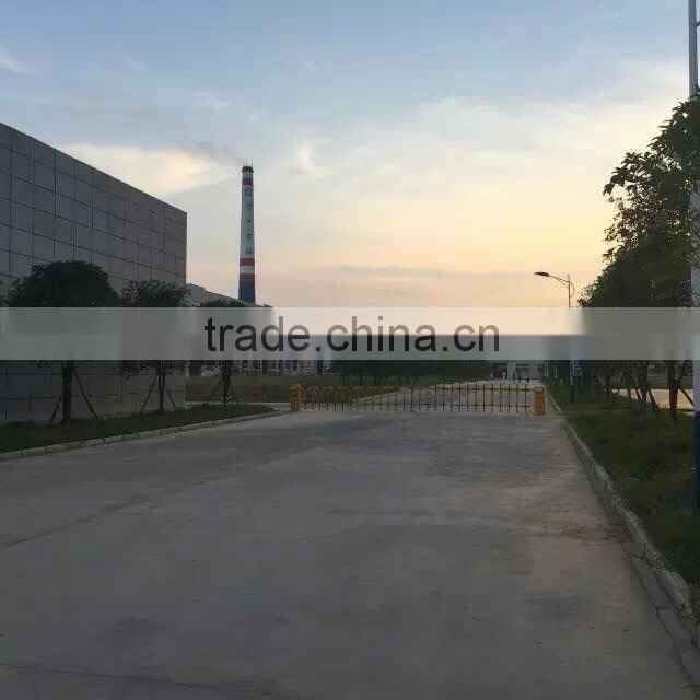 glass perfume bottle with the flower shape cap